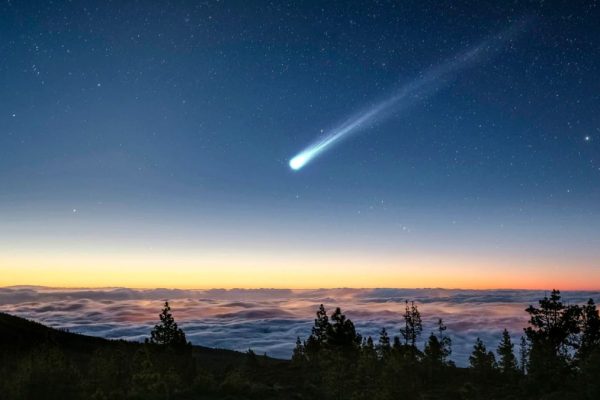 Lemmon Comet set to appear in UAE Skies – and you don’t want to miss it; Here’s how and when to watch